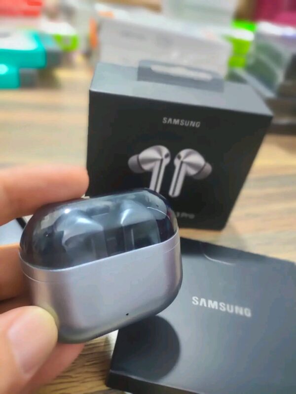 1772131829379 Samsung Galaxy Buds3 original