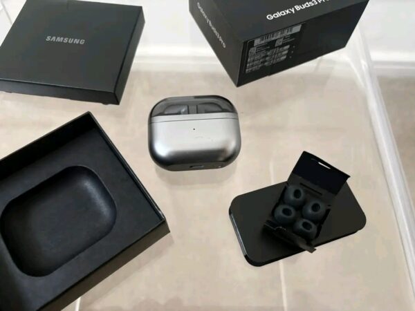 1772355804895 Samsung Galaxy Buds3 original